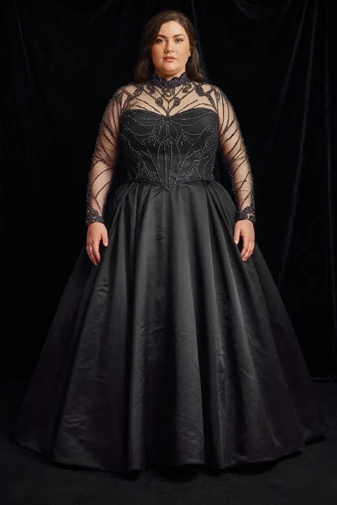 Plus Size Victorian-Inspired High Neck Black Wedding Dress